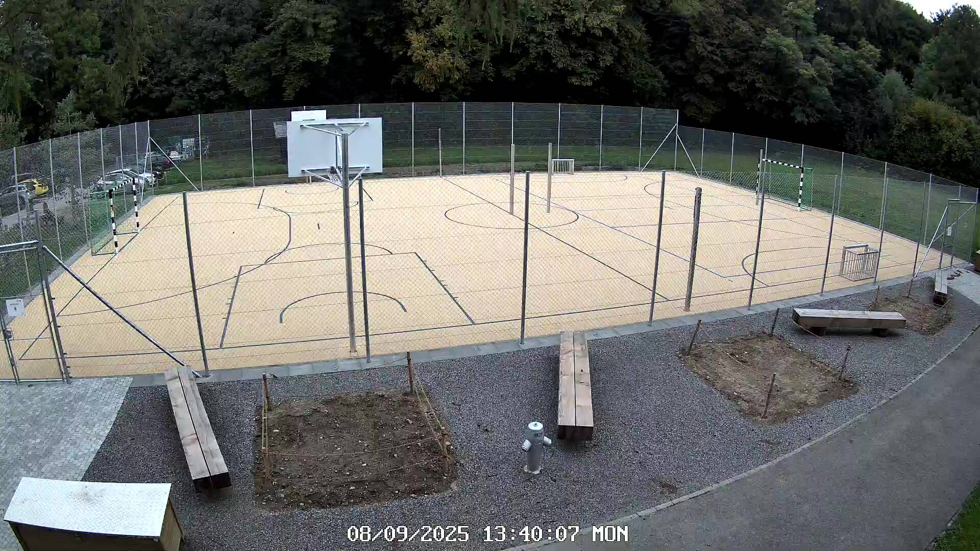 sportplatz_14.jpg